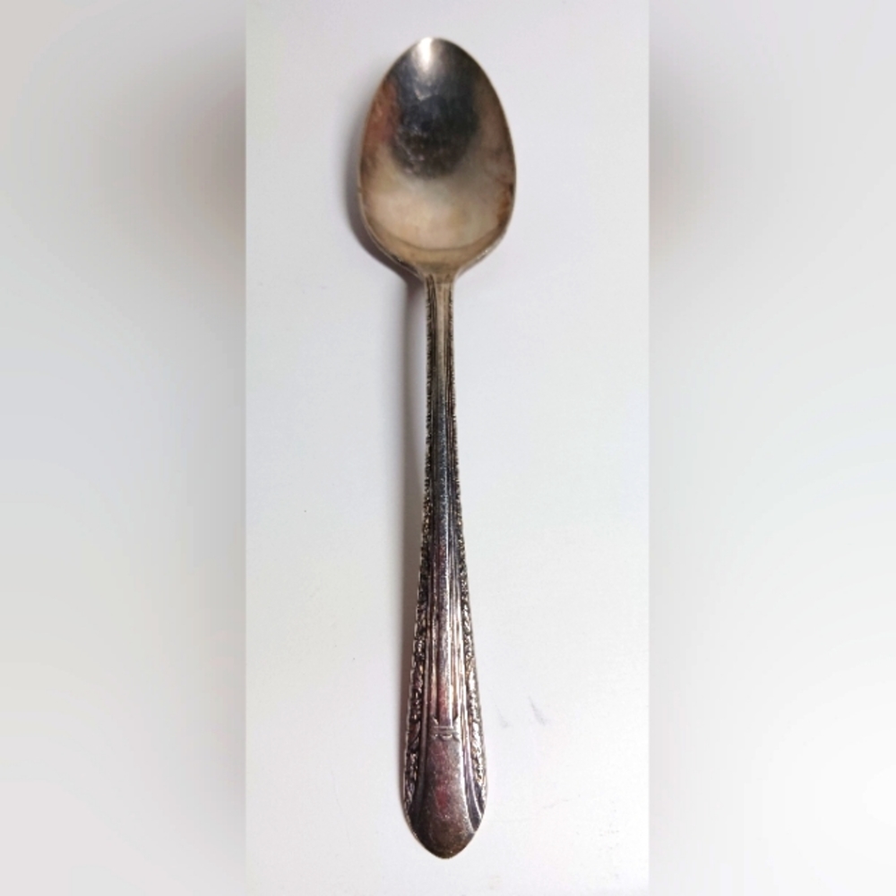 WM Rogers Sectional 1 S Silverplated Teaspoon